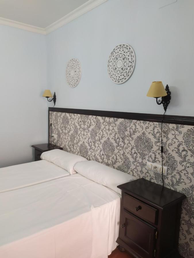 Apartamentos Turisticos Casa Cantillo كارمونا المظهر الخارجي الصورة