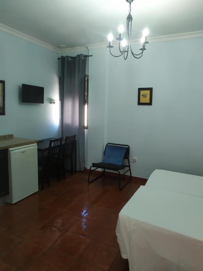 Apartamentos Turisticos Casa Cantillo كارمونا المظهر الخارجي الصورة